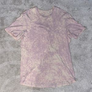 Lululemon tee